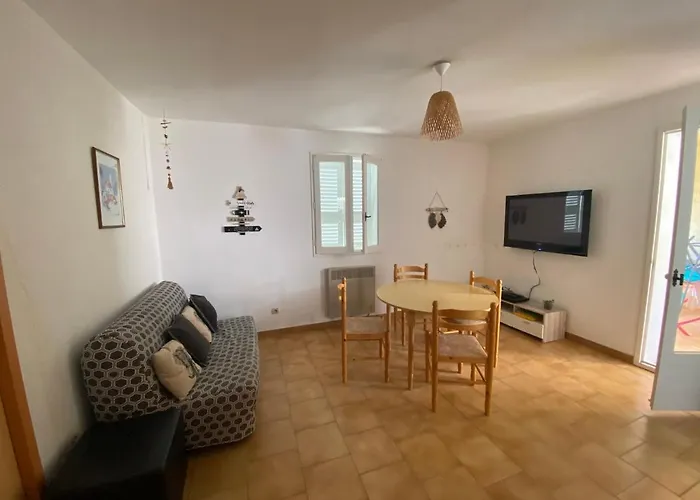 Petit Paradis Pres Ile Rousse Les Cortalines *