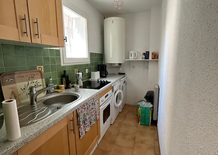 Petit Paradis Pres Ile Rousse Les Cortalines Daire Lama